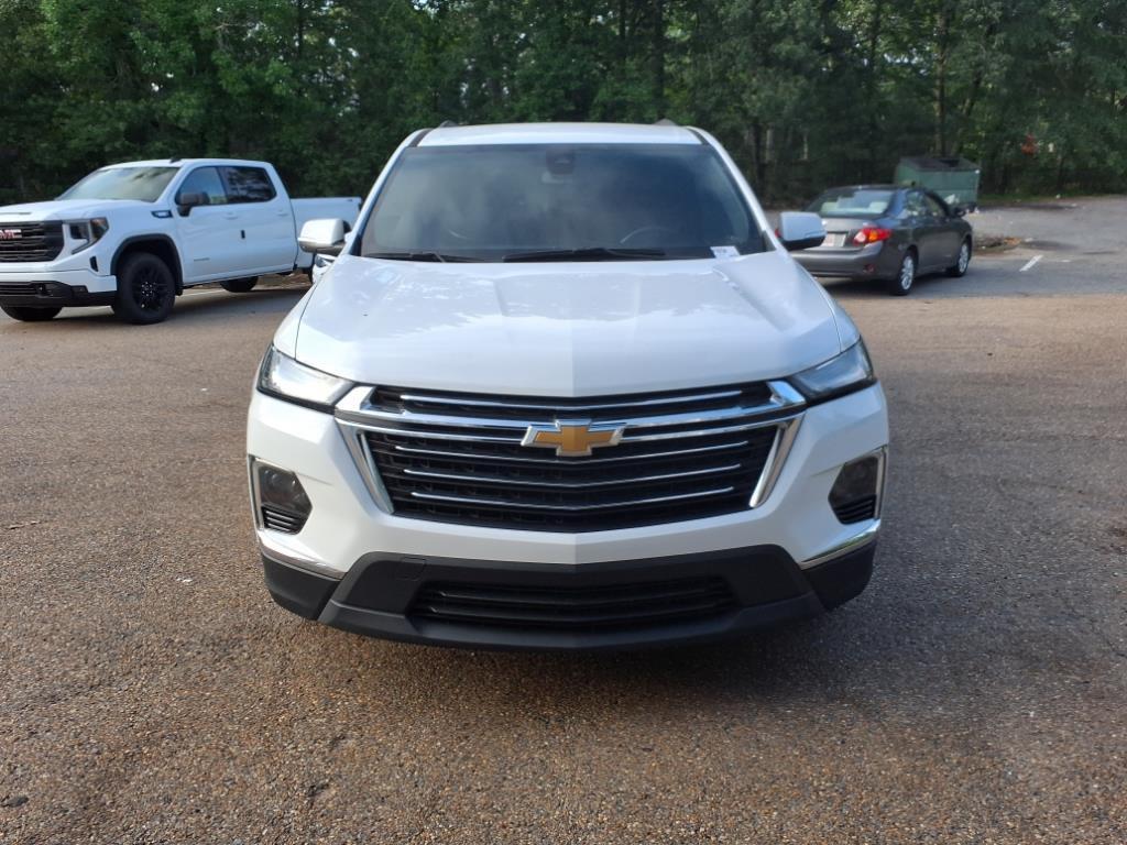 used 2022 Chevrolet Traverse car, priced at $26,598