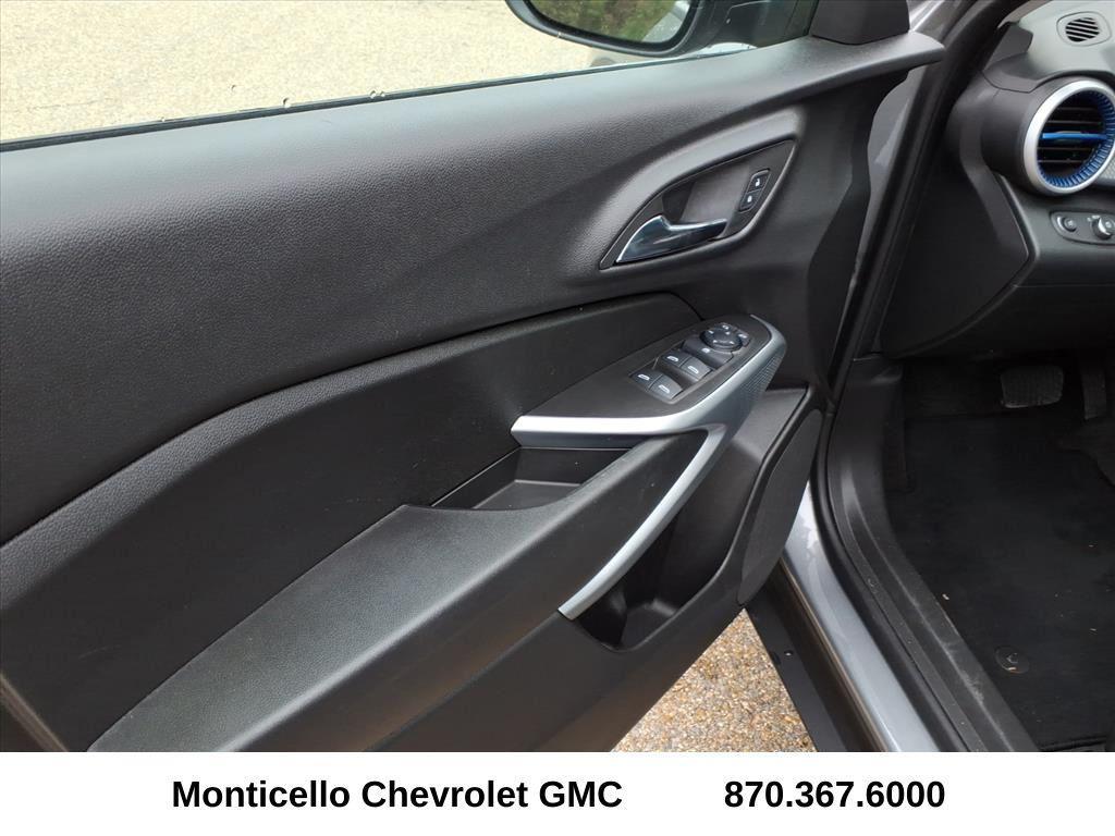 used 2025 Chevrolet Trax car, priced at $22,449