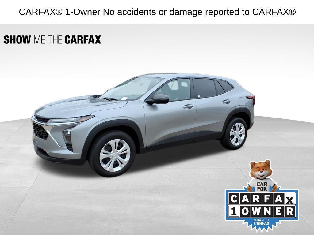 used 2025 Chevrolet Trax car, priced at $22,449