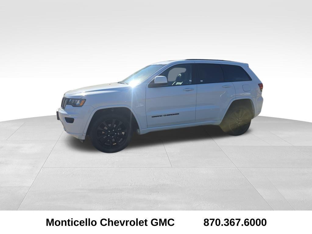 used 2020 Jeep Grand Cherokee car, priced at $17,799