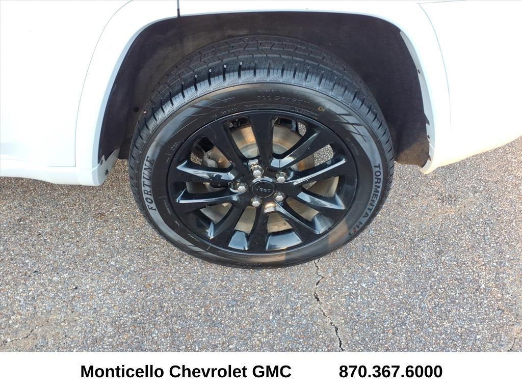 used 2020 Jeep Grand Cherokee car, priced at $17,799