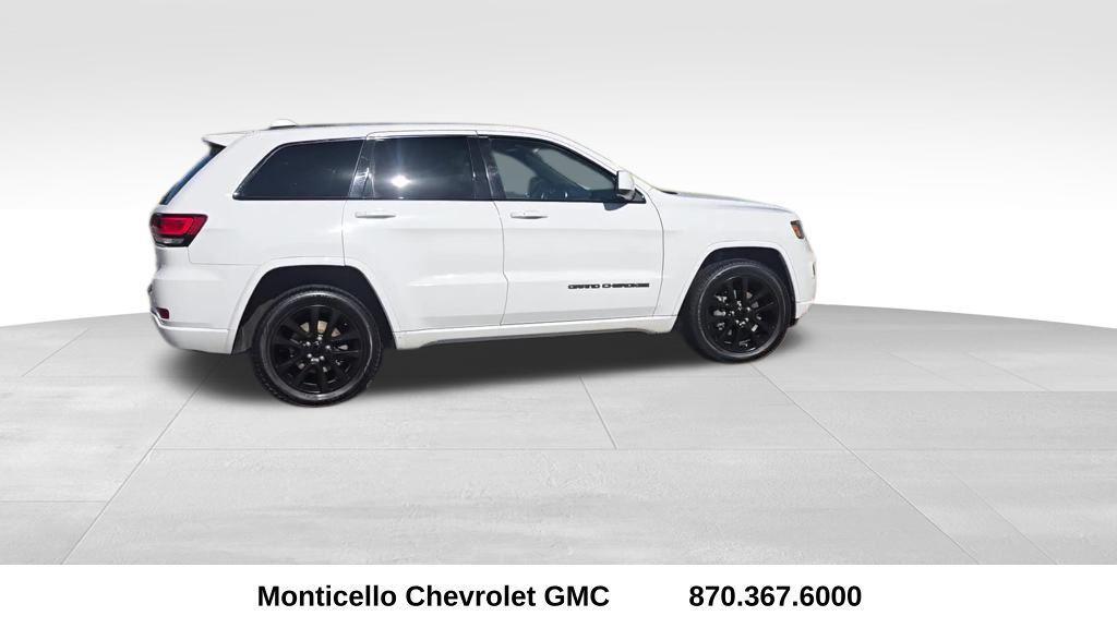 used 2020 Jeep Grand Cherokee car, priced at $17,799