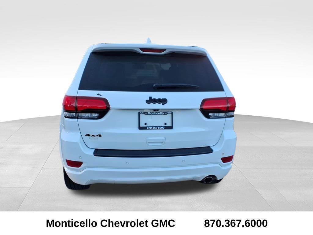 used 2020 Jeep Grand Cherokee car, priced at $17,799