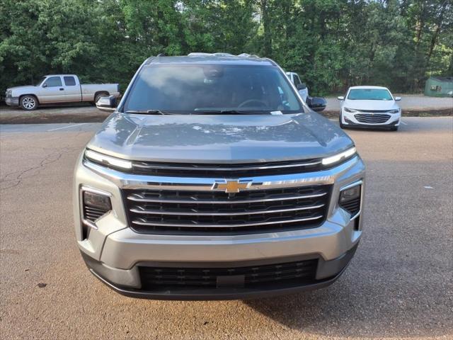 new 2025 Chevrolet Traverse car, priced at $42,560