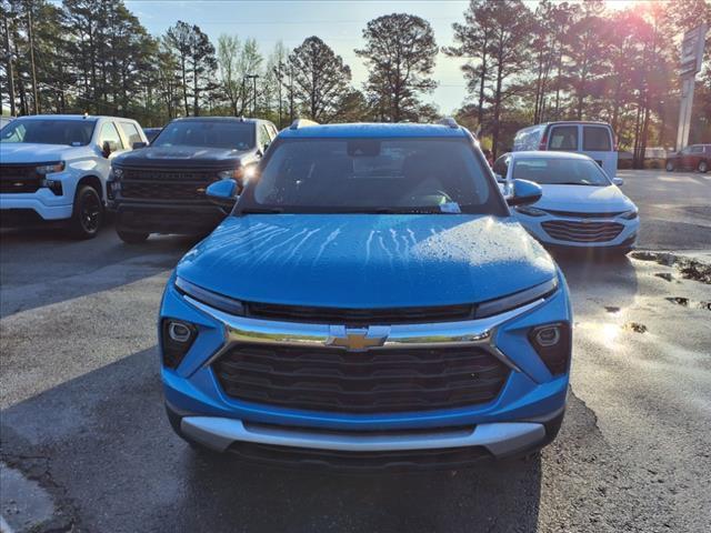 new 2025 Chevrolet TrailBlazer car, priced at $24,833