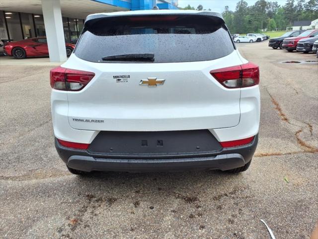new 2025 Chevrolet TrailBlazer car, priced at $24,589