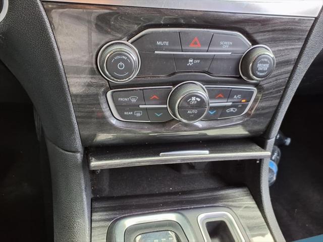 used 2021 Chrysler 300 car, priced at $25,999