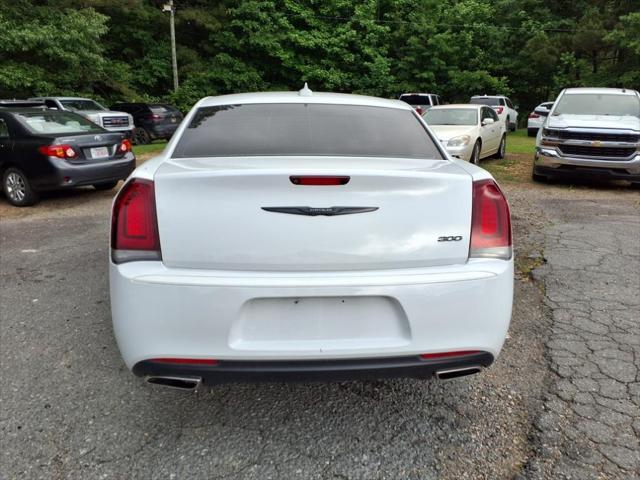 used 2021 Chrysler 300 car, priced at $25,999