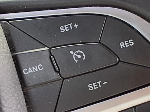 used 2021 Chrysler 300 car, priced at $25,999