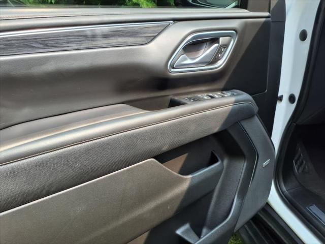 used 2022 GMC Yukon XL car, priced at $51,999