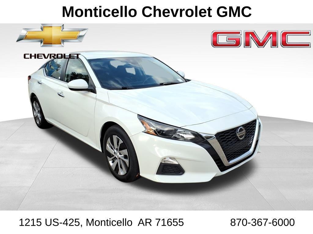 used 2022 Nissan Altima car, priced at $18,599