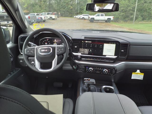 new 2025 GMC Sierra 1500 car, priced at $56,551