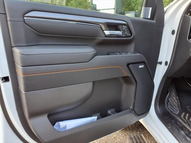 new 2025 GMC Sierra 2500 car, priced at $78,570