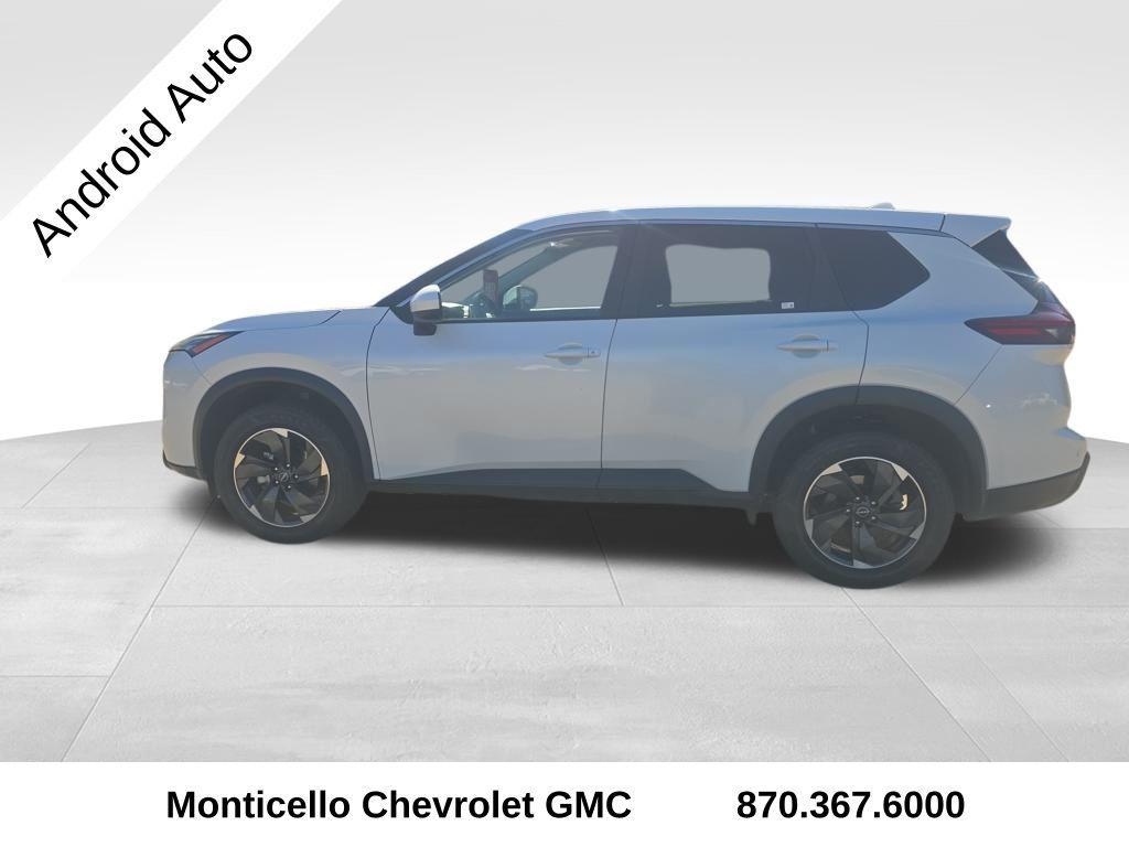 used 2024 Nissan Rogue car, priced at $19,899