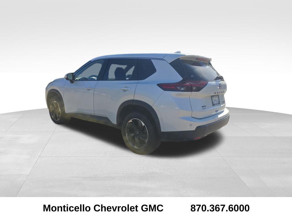 used 2024 Nissan Rogue car, priced at $19,899