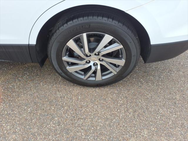 used 2023 Chevrolet Equinox car, priced at $24,999
