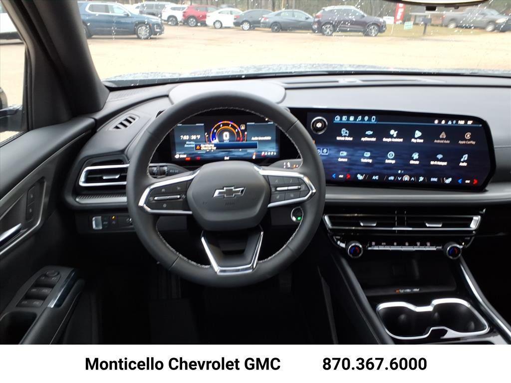 new 2026 Chevrolet Traverse car, priced at $44,250