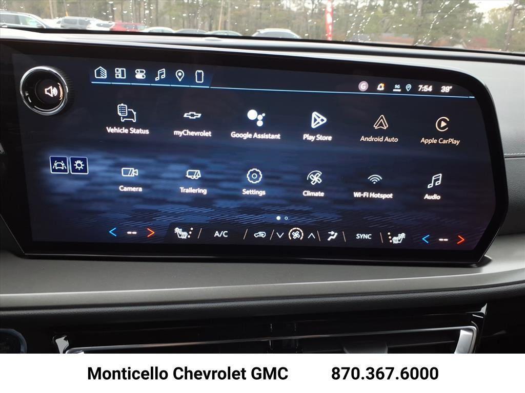 new 2026 Chevrolet Traverse car, priced at $44,250