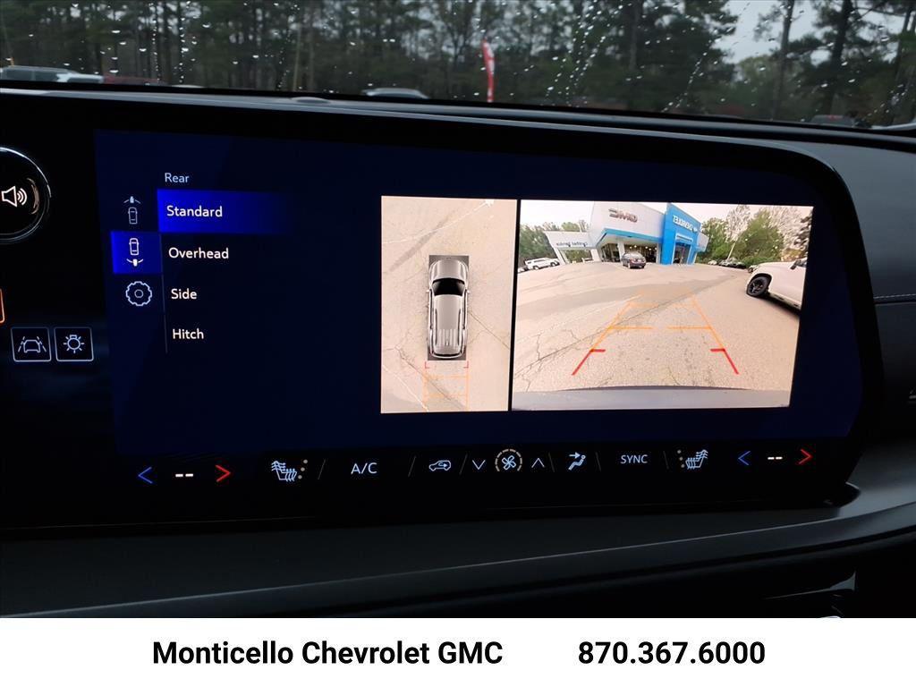 new 2026 Chevrolet Traverse car, priced at $44,250