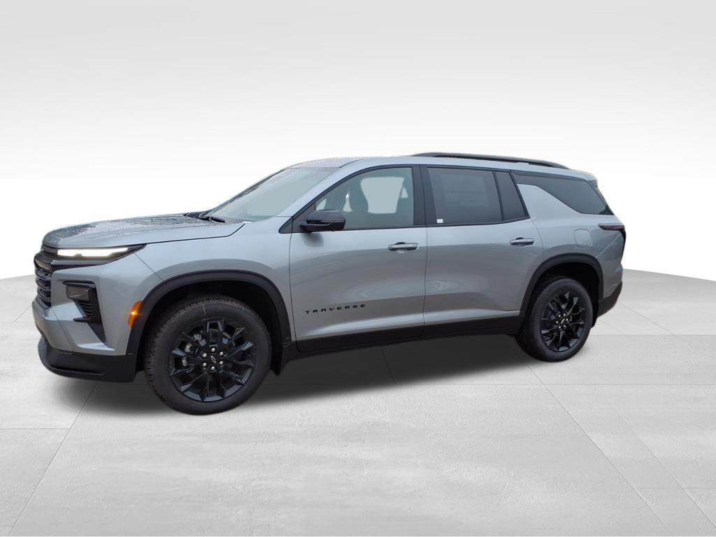 new 2026 Chevrolet Traverse car, priced at $44,250