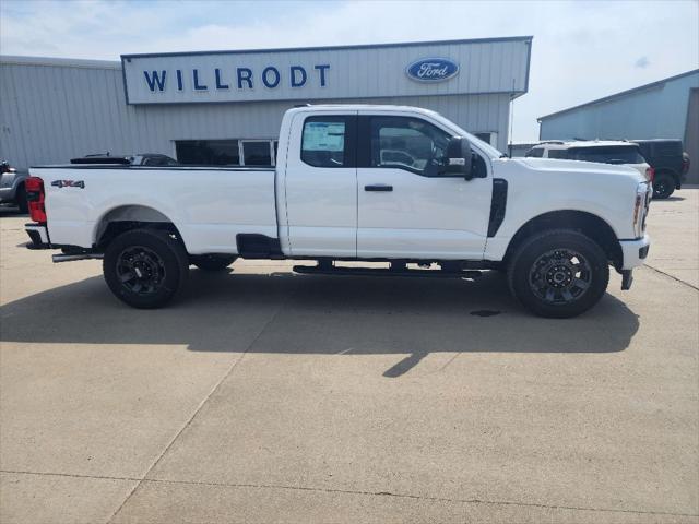 new 2025 Ford F-350 car