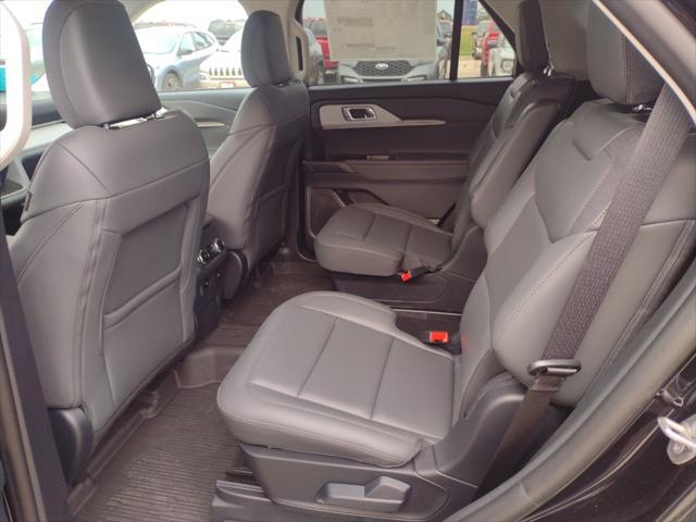 new 2025 Ford Explorer car