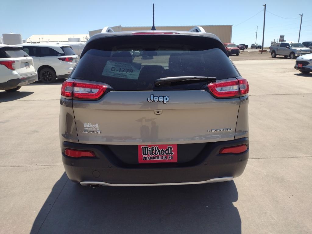 used 2018 Jeep Cherokee car, priced at $21,500