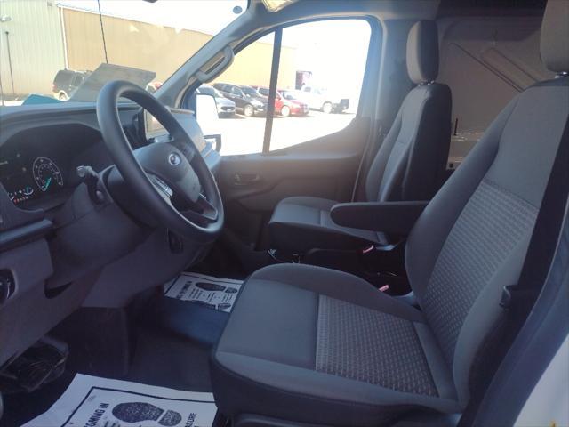 new 2025 Ford Transit-150 car