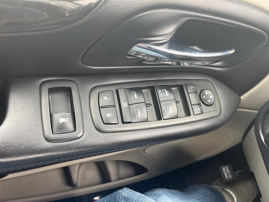 used 2014 Dodge Grand Caravan car, priced at $7,950