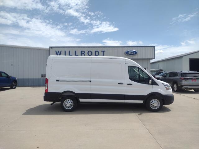 new 2025 Ford Transit-250 car
