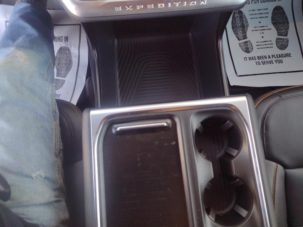 new 2025 Ford Expedition car, priced at $81,795