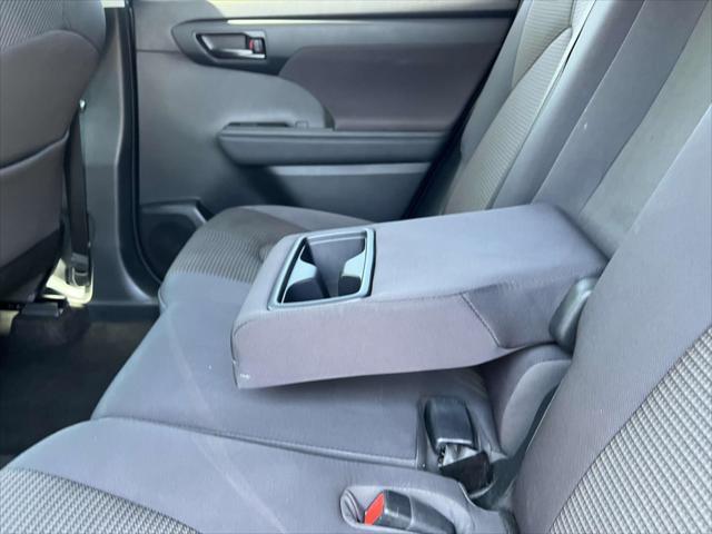 used 2023 Toyota Highlander car, priced at $33,555