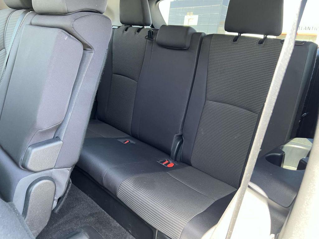 used 2023 Toyota Highlander car, priced at $35,900