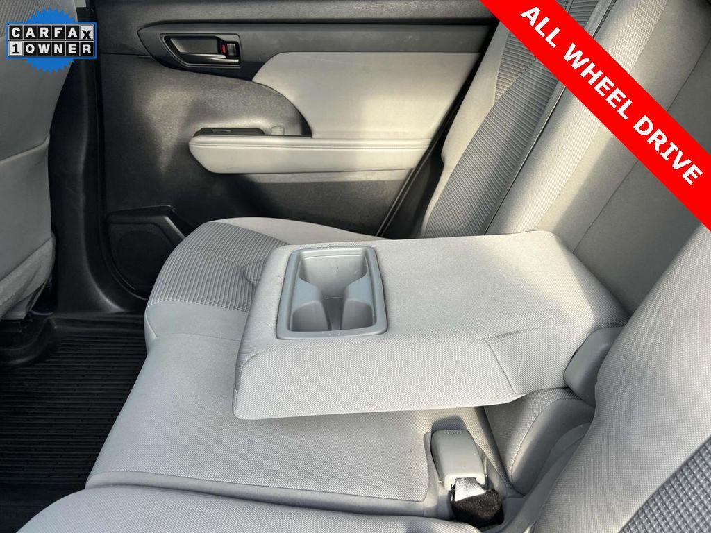 used 2022 Toyota Highlander car, priced at $31,990
