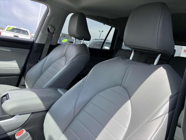 used 2021 Toyota Highlander car, priced at $34,995
