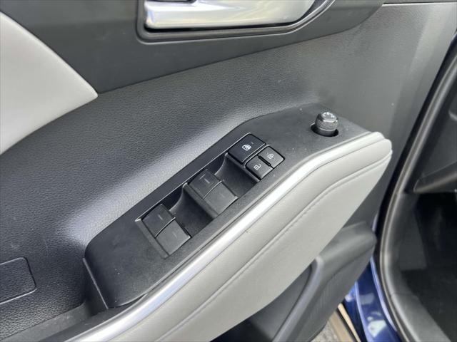 used 2021 Toyota Highlander car, priced at $34,995