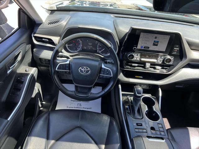 used 2023 Toyota Highlander car, priced at $36,645