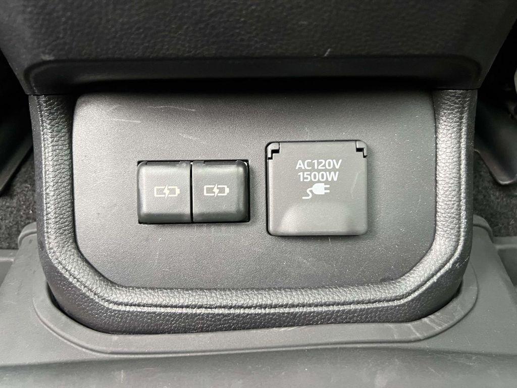 used 2024 Toyota Highlander Hybrid car, priced at $52,995