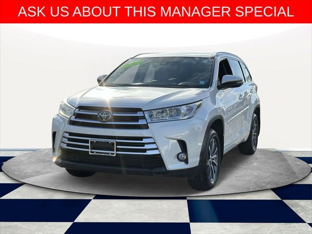 used 2017 Toyota Highlander car, priced at $19,989