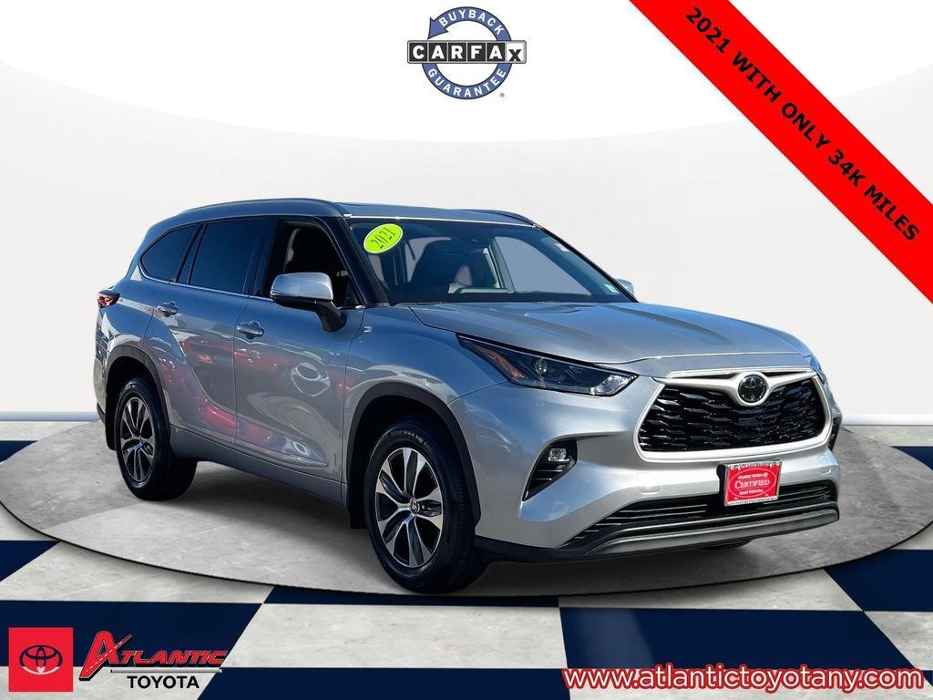 used 2021 Toyota Highlander car, priced at $33,768