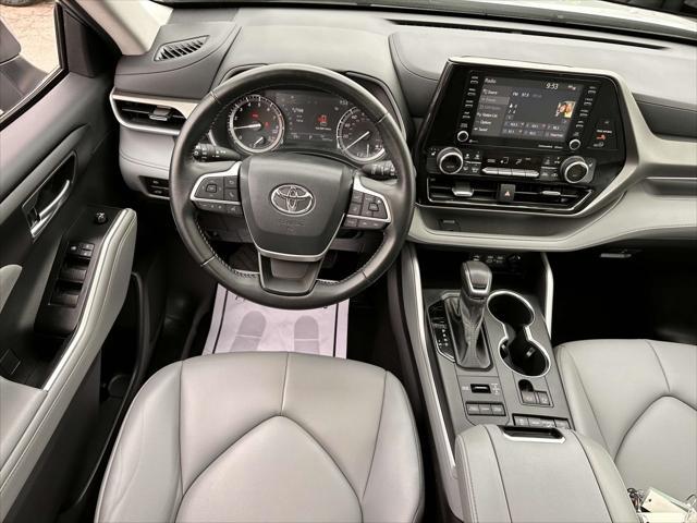 used 2022 Toyota Highlander car, priced at $36,438