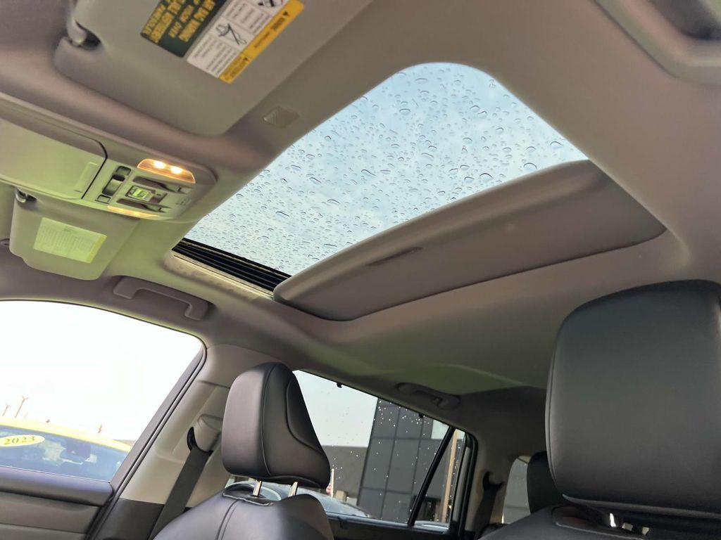 used 2022 Toyota Highlander car, priced at $38,995