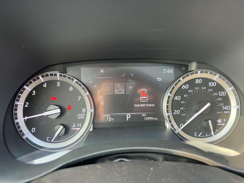 used 2022 Toyota Highlander car, priced at $38,995