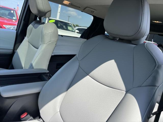 used 2025 Toyota Sienna car, priced at $49,995
