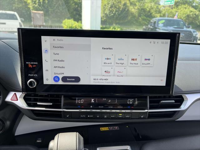 used 2025 Toyota Sienna car, priced at $49,995