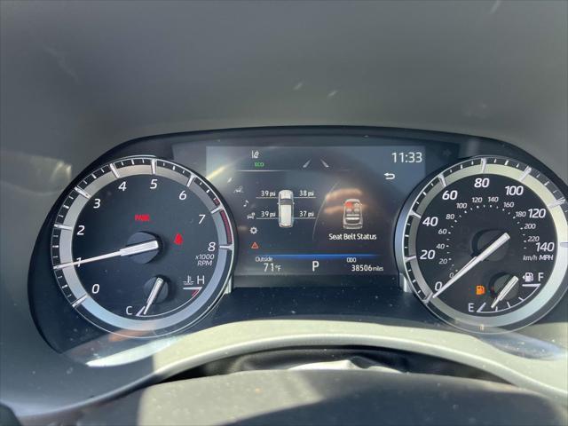 used 2021 Toyota Highlander car, priced at $37,995
