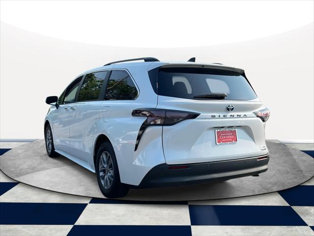 used 2023 Toyota Sienna car, priced at $40,900