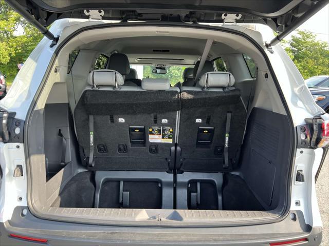 used 2023 Toyota Sienna car, priced at $40,900