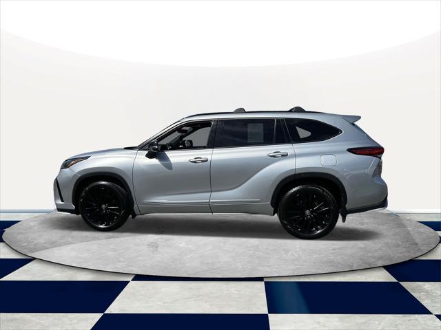 used 2023 Toyota Highlander car, priced at $42,330