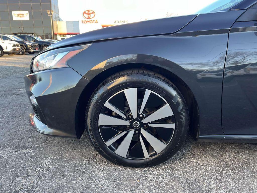 used 2022 Nissan Altima car, priced at $14,900